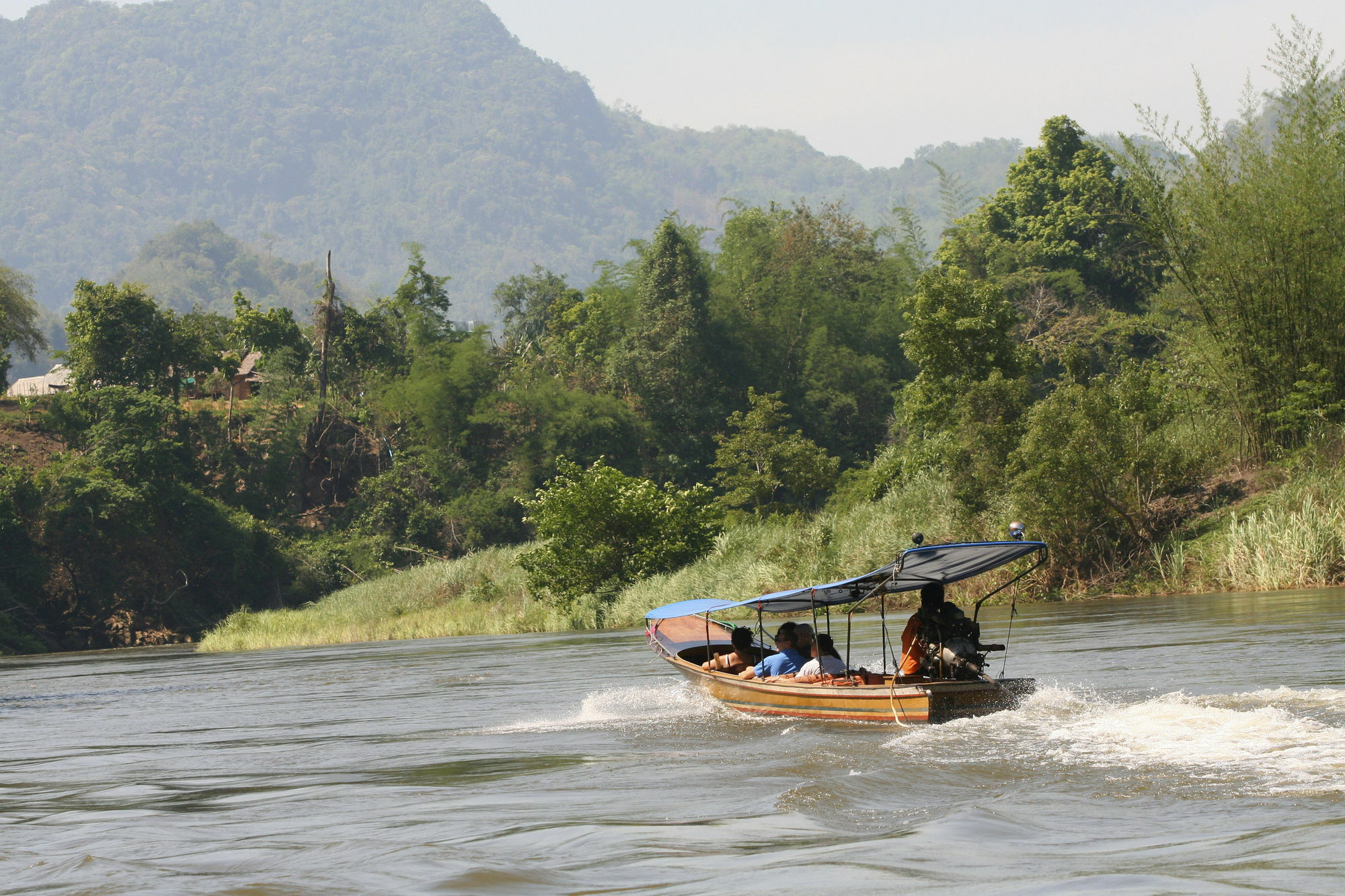 Ban Huai Maenam Noi Hintok River Camp מראה חיצוני תמונה